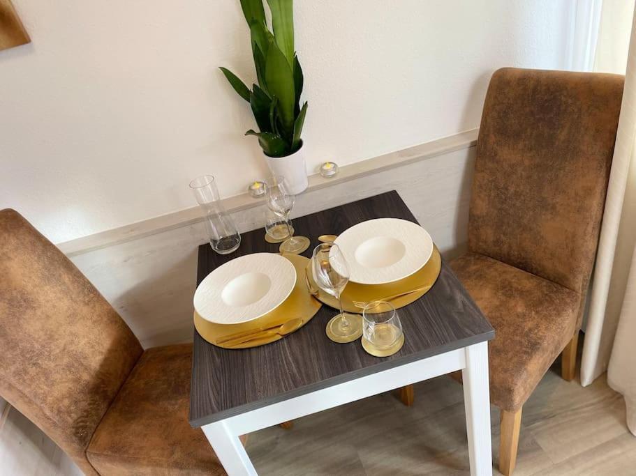 Fewo 20 - Appartement Im Rottalblick - Youngmodern Wohnen Mit Bademantelgang Zur Therme, Tv, Balkon Und Persoenlichem Gaesteempfang Von Astarte Estate Bad Griesbach  Exteriör bild