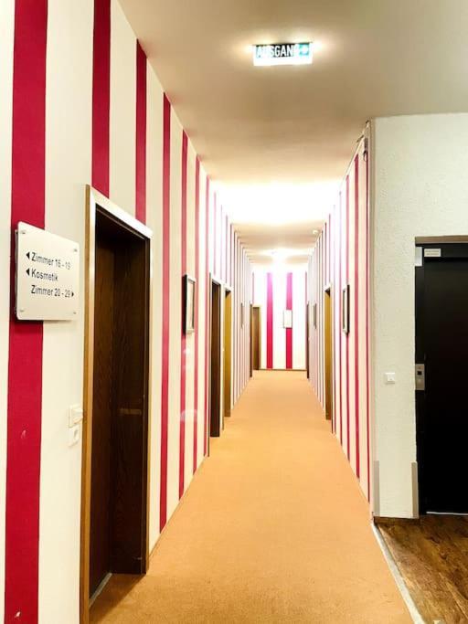 Fewo 20 - Appartement Im Rottalblick - Youngmodern Wohnen Mit Bademantelgang Zur Therme, Tv, Balkon Und Persoenlichem Gaesteempfang Von Astarte Estate Bad Griesbach  Exteriör bild